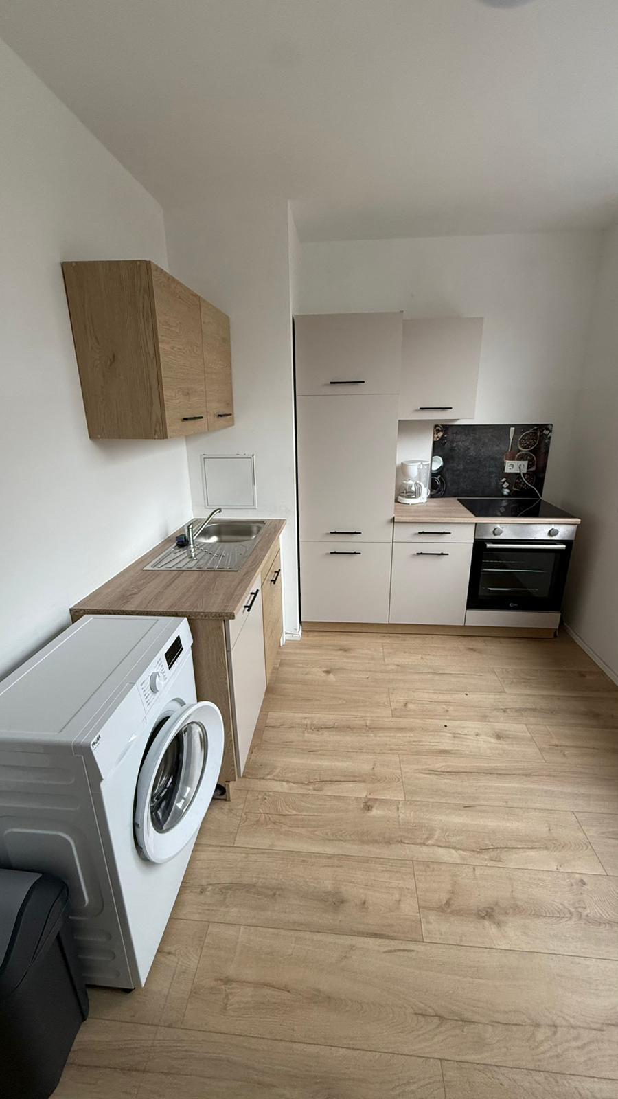 Bahnhofstraße 19 · 5er